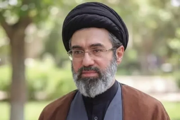 Mojtaba Khamenei Tegaskan Iran Tak Akan Lepas Program Nuklir