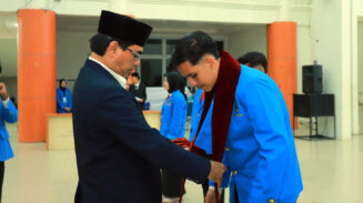Mujiburrahman Lantik DEMA dan SEMA UIN Ar-Raniry Periode 2026–2027