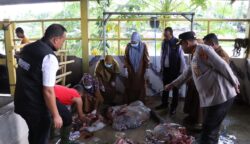 Kapolres Abdya Pastikan Daging Meugang Aman dan Layak Konsumsi