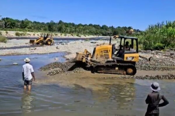 Antisipasi Kekeringan, Pemkab Abdya Kerahkan Alat Berat Normalisasi Sungai