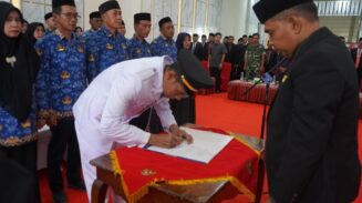 Pemkab Abdya Lantik 30 Pejabat, Empat Kepala Puskesmas Ikut Berganti