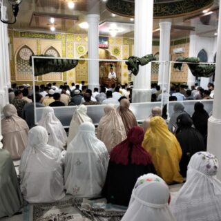Bupati Safaruddin Ajak Warga Abdya Jaga Shalat dan Makmurkan Masjid