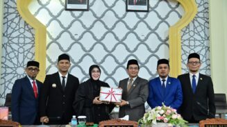 DPRK Banda Aceh Terima R-KUA PPAS 2027, Irwansyah Soroti Infrastruktur hingga Penyakit Sosial